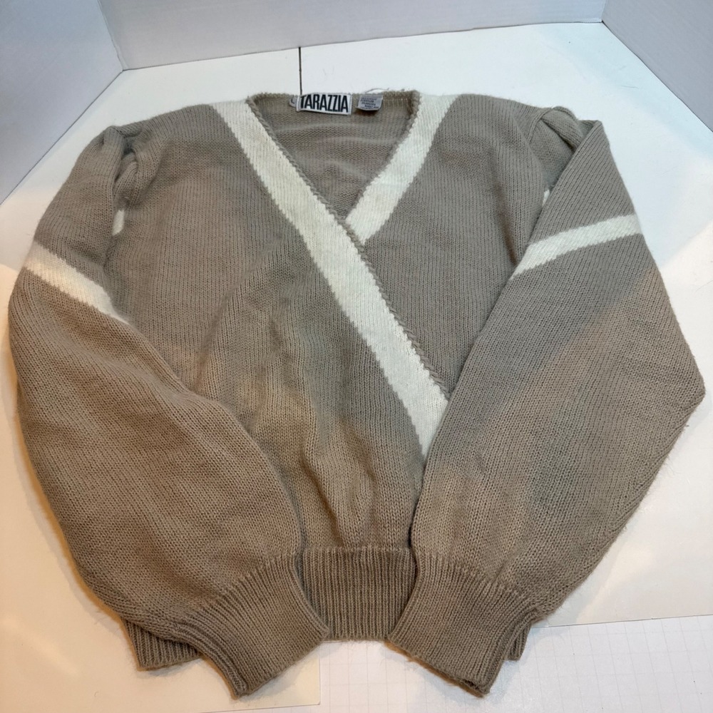Vtg Angora Lambs Wool Blend TARAZZIA Taupe White Geometric V‎ Neck Sweater Large